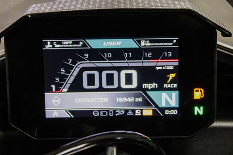 2022 Aprilia Tuono V4 1100 Factory in Sacramento, California - Photo 18