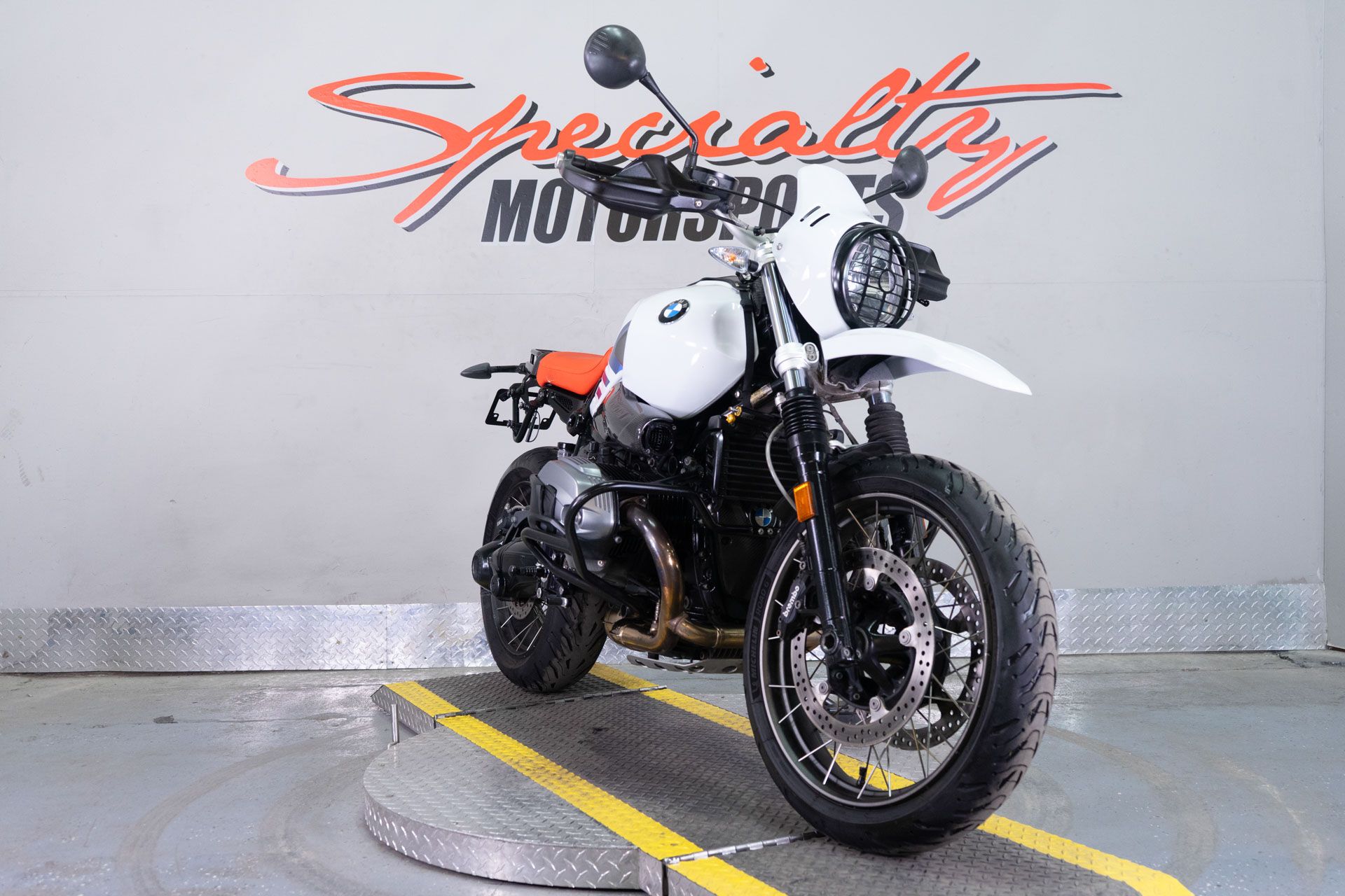 2018 BMW R nineT Urban G/S in Sacramento, California - Photo 2