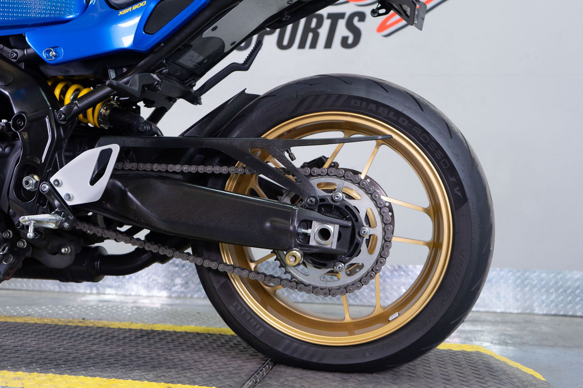 2022 Yamaha XSR900 in Sacramento, California - Photo 11