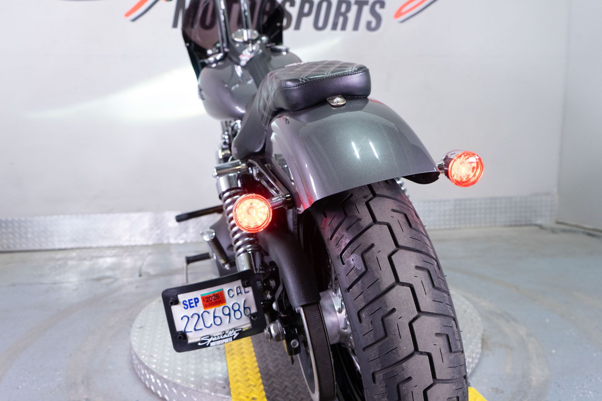 2014 Harley-Davidson Dyna® Street Bob® in Sacramento, California - Photo 20