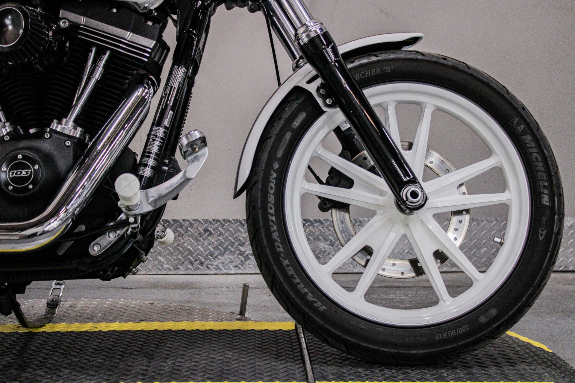 HAR307149 - 2014 - Harley-Davidson - Dyna® Street Bob® Front Tire - Photo 3