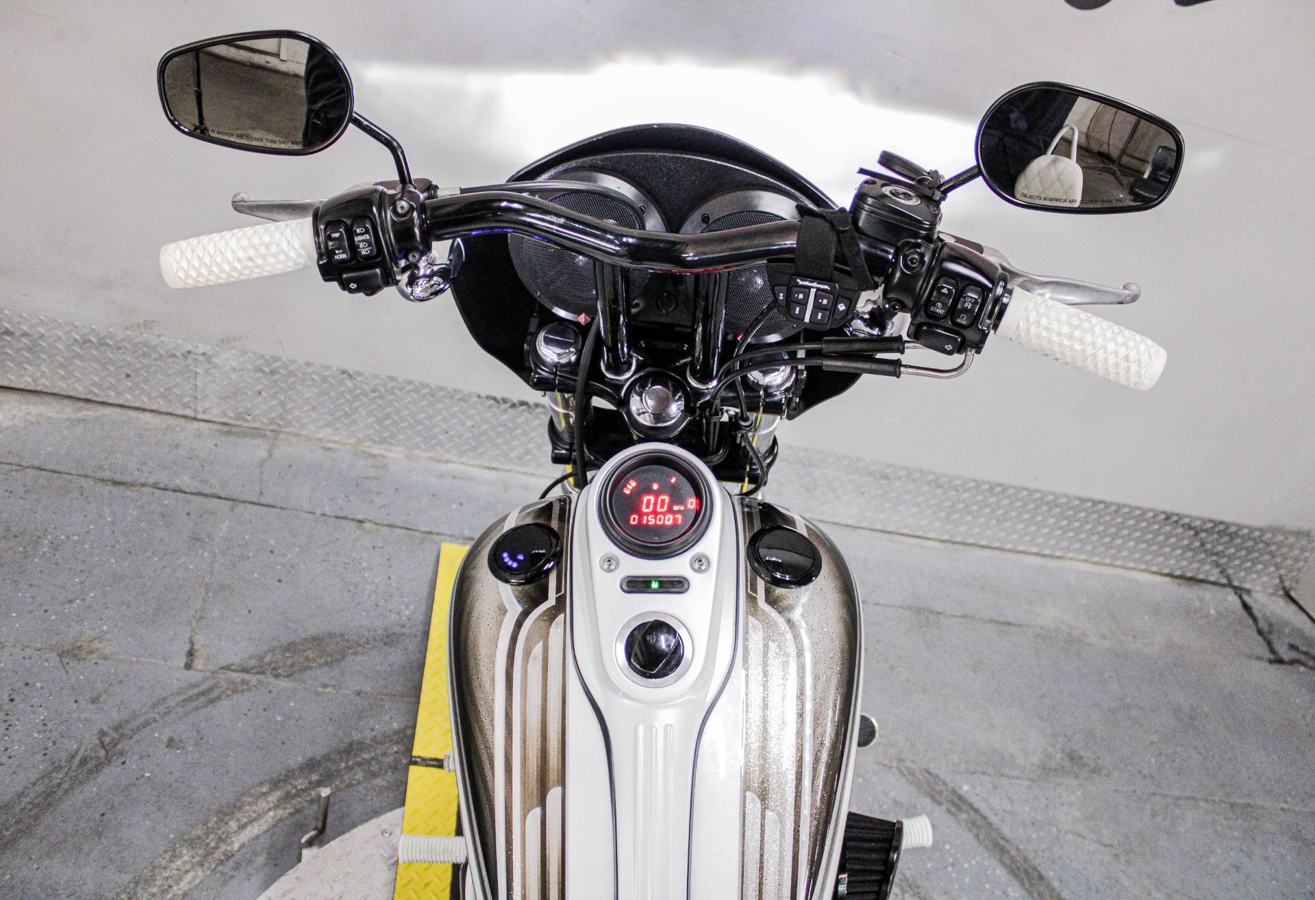 HAR307149 - 2014 - Harley-Davidson - Dyna® Street Bob® Dashboard - Photo 20