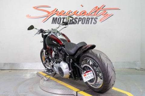 2014 Harley-Davidson Fat Boy® Lo in Sacramento, California - Photo 5