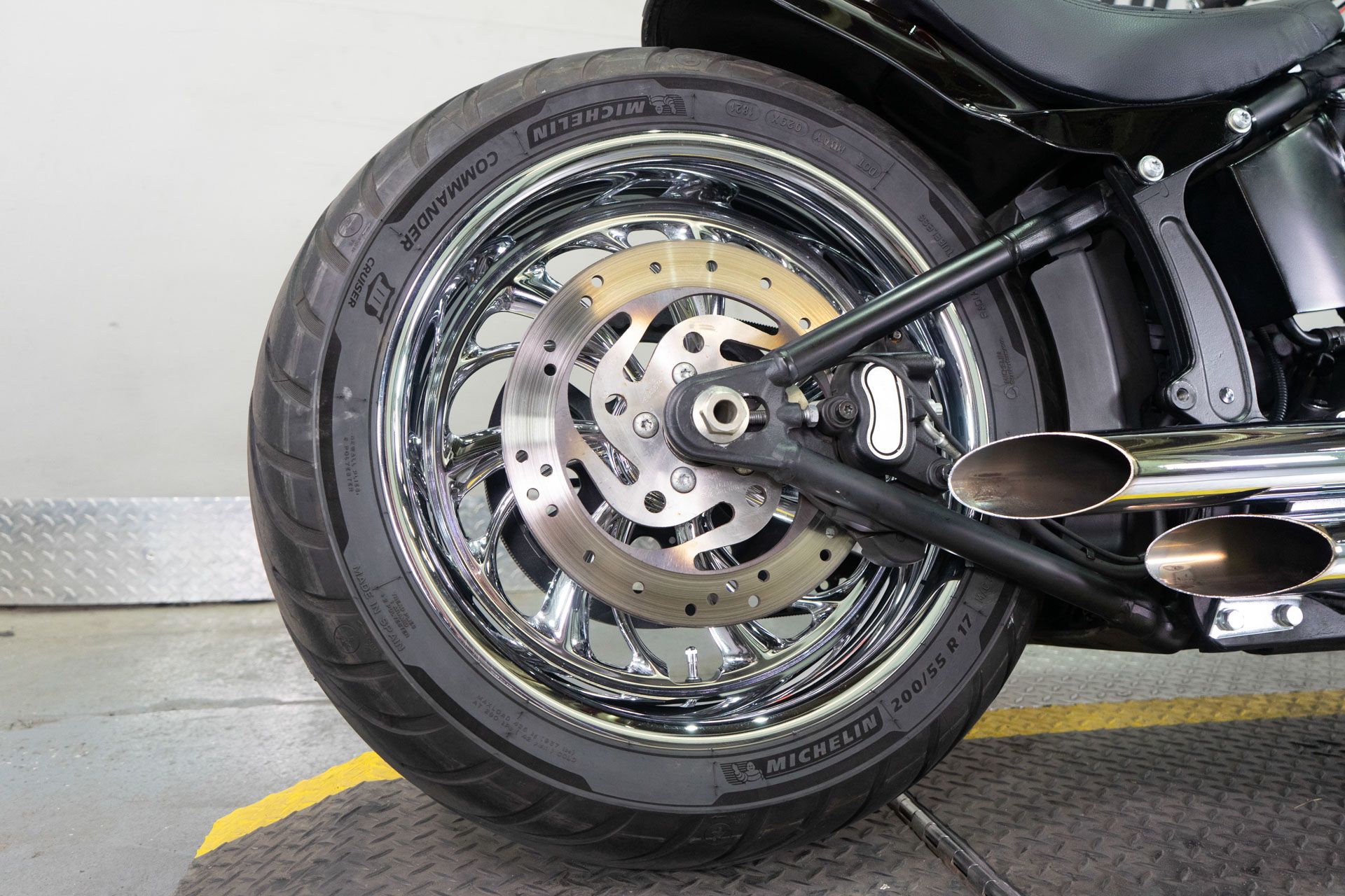 2014 Harley-Davidson Fat Boy® Lo in Sacramento, California - Photo 8