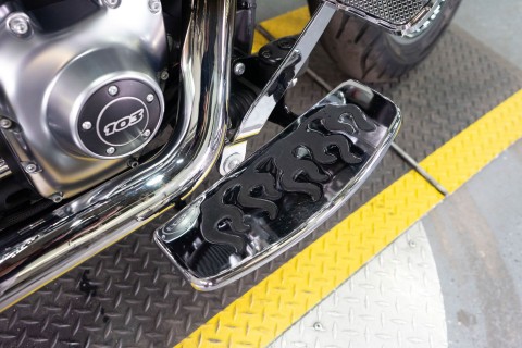 2014 Harley-Davidson Fat Boy® Lo in Sacramento, California - Photo 11