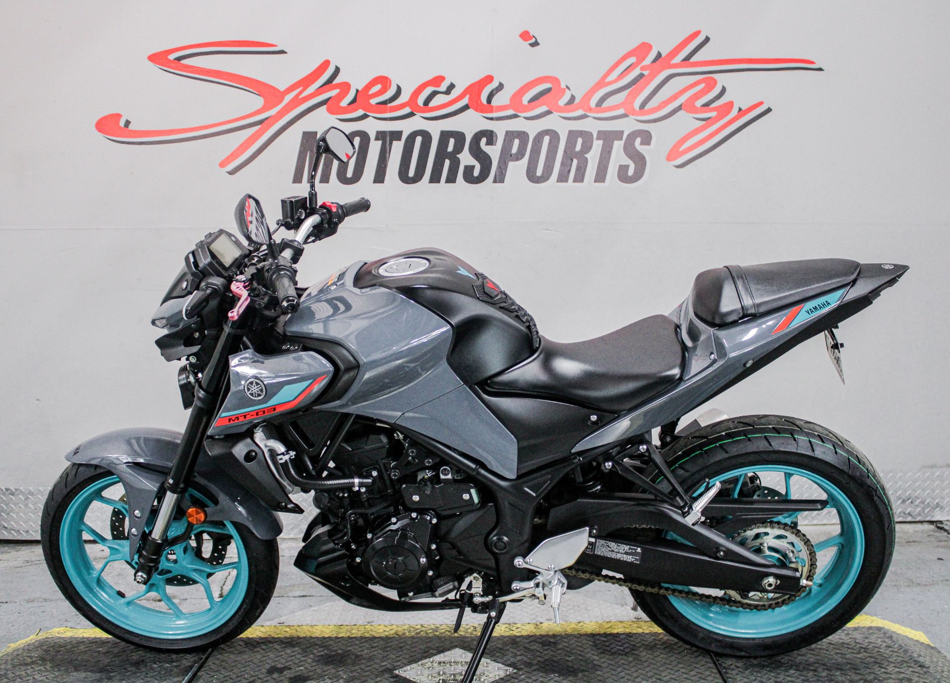 2023 Yamaha MT-03 in Sacramento, California - Photo 8