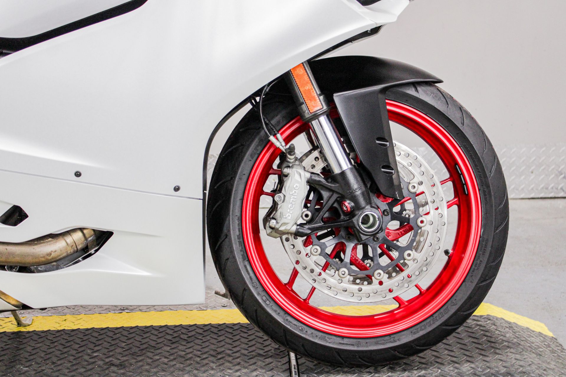 Front Tire - Photo 3