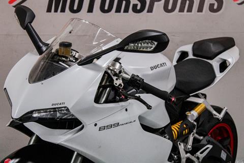 DUC020631 - 2014 - Ducati - Superbike 899 Panigale Front Left Zoomed In - Photo 11