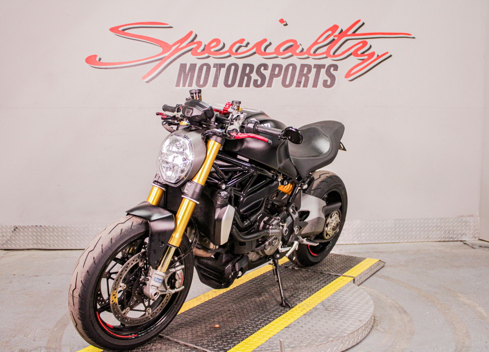 2017 Ducati Monster 1200 S in Sacramento, California - Photo 10