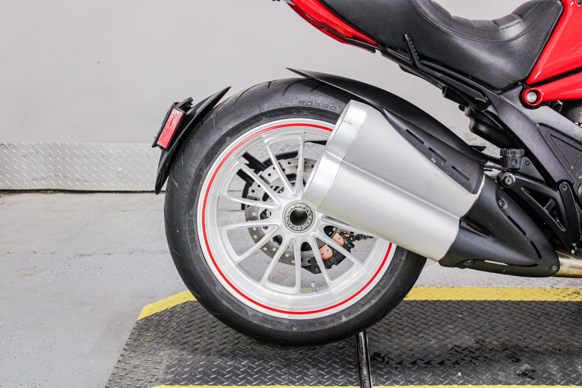 2013 Ducati Diavel Carbon in Sacramento, California - Photo 4