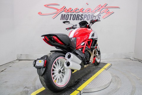 2013 Ducati Diavel Carbon in Sacramento, California - Photo 5