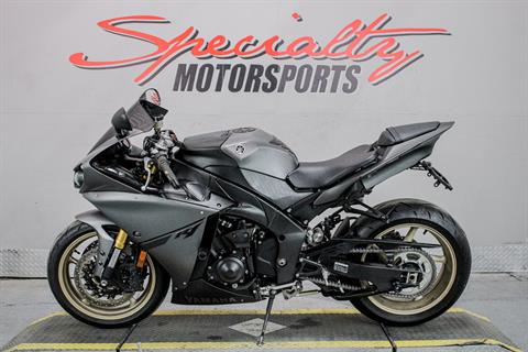 2014 Yamaha YZF-R1 in Sacramento, California - Photo 7