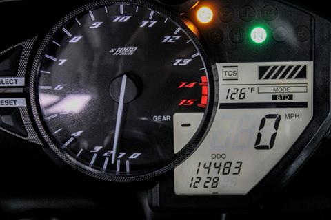 2014 Yamaha YZF-R1 in Sacramento, California - Photo 17