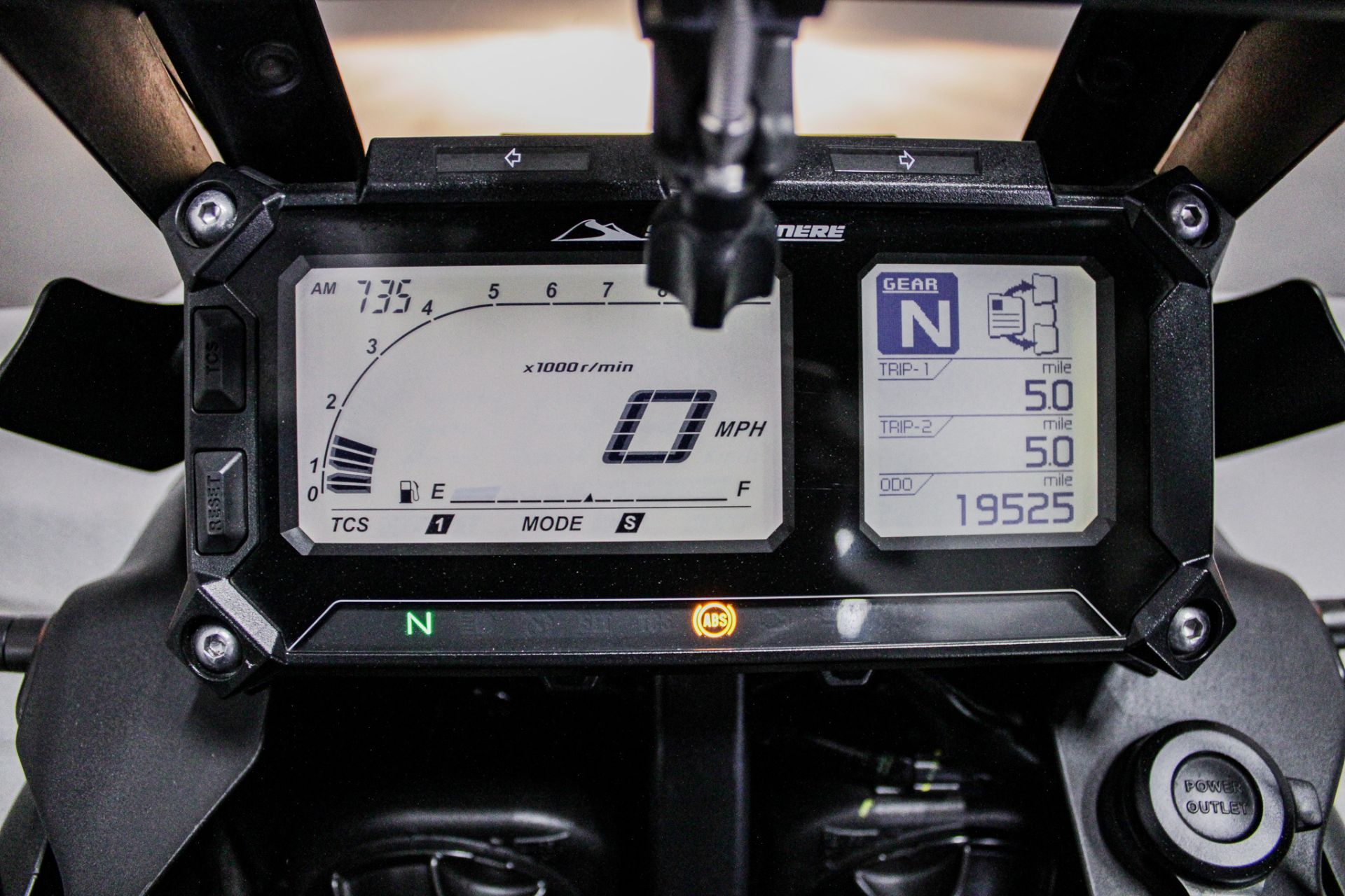 2018 Yamaha Super Ténéré ES in Sacramento, California - Photo 17