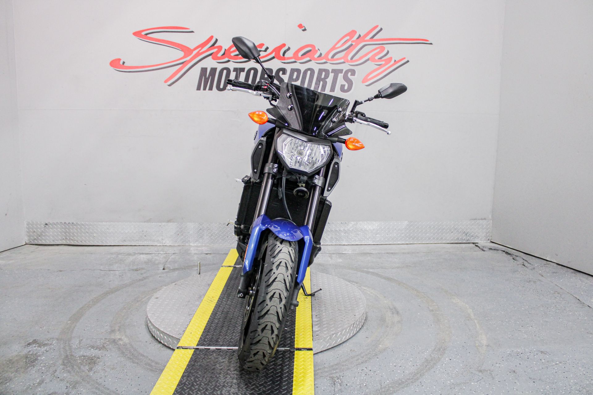 Front View - Photo 12