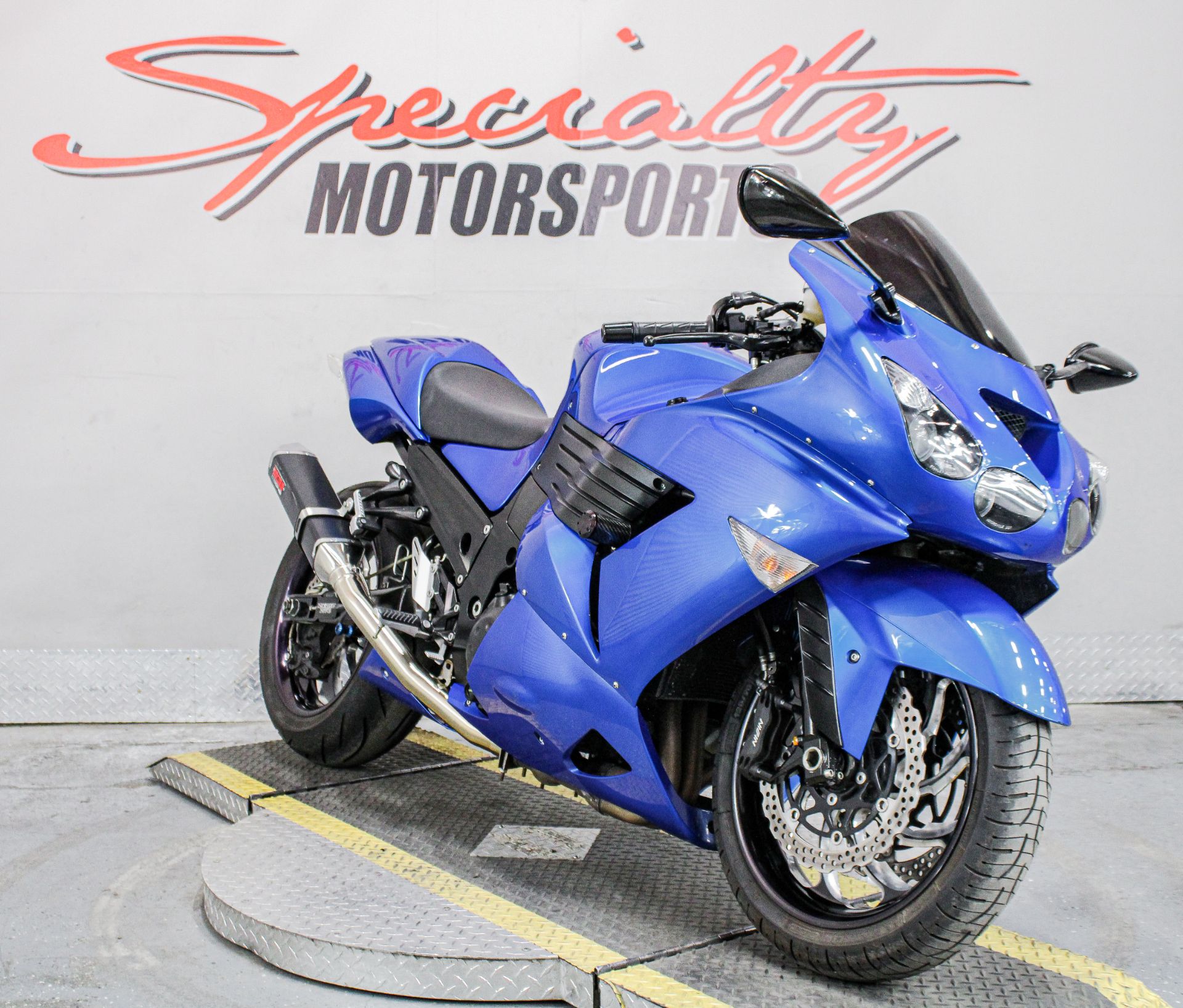 Used 2007 Kawasaki Ninja® ZX™-14 | Motorcycles in Sacramento