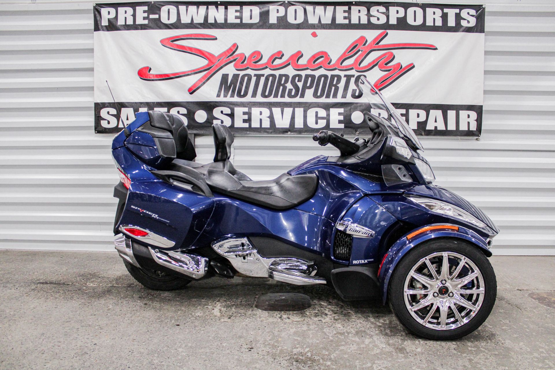 2017 Can-Am Spyder RT Limited in Sacramento, California - Photo 13