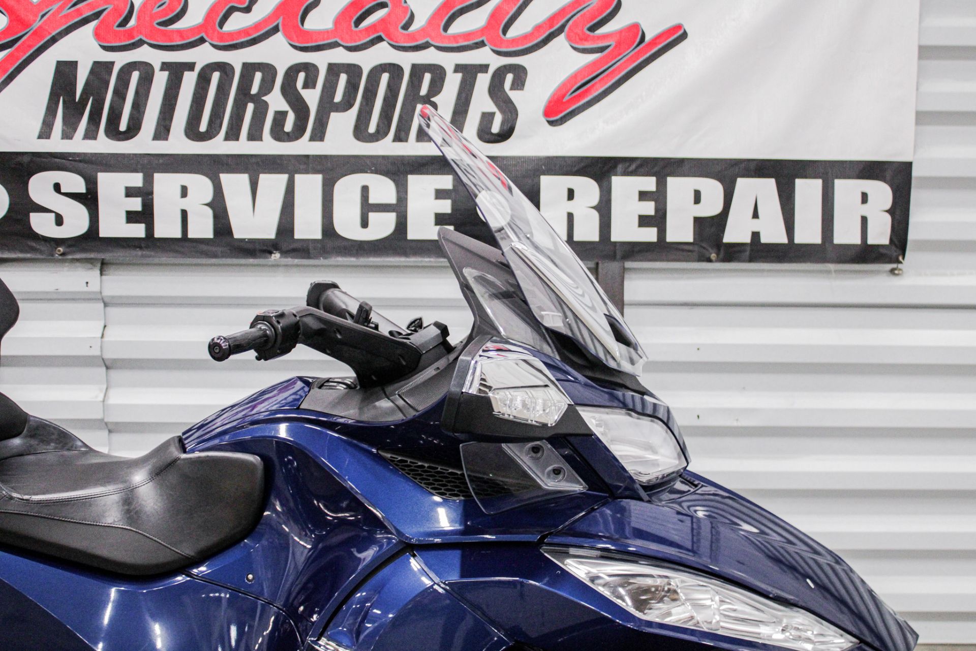 2017 Can-Am Spyder RT Limited in Sacramento, California - Photo 14