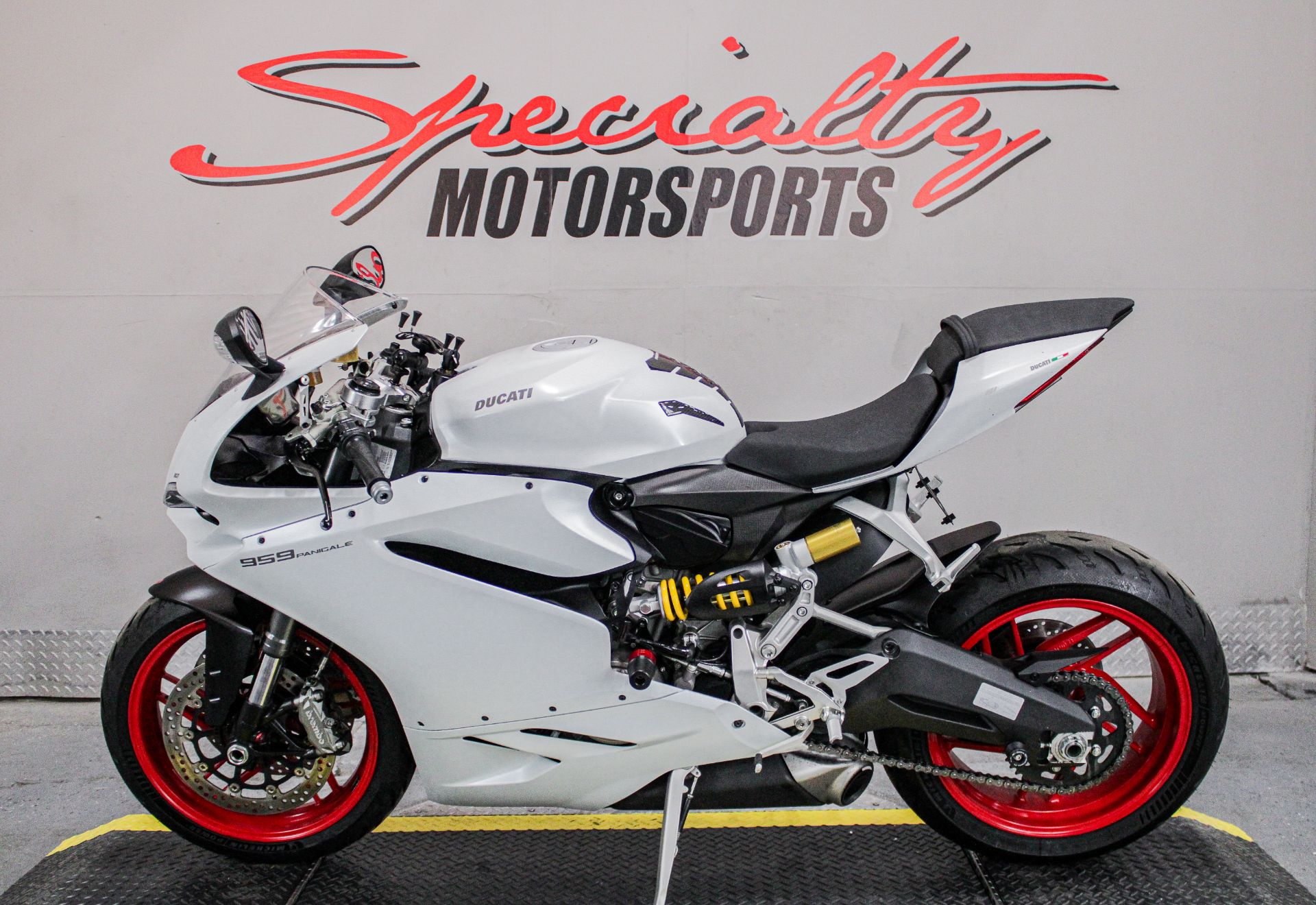 DUC002107 - 2016 - Ducati - 959 Panigale Left Side - Photo 8