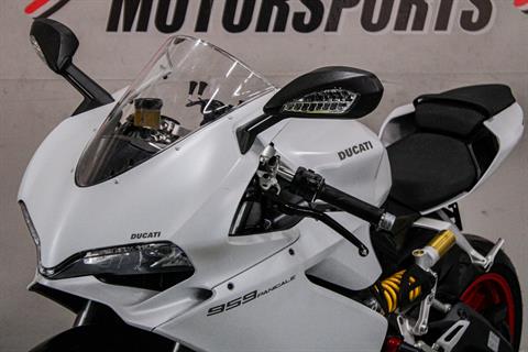 DUC002107 - 2016 - Ducati - 959 Panigale Front Left Zoomed In - Photo 11