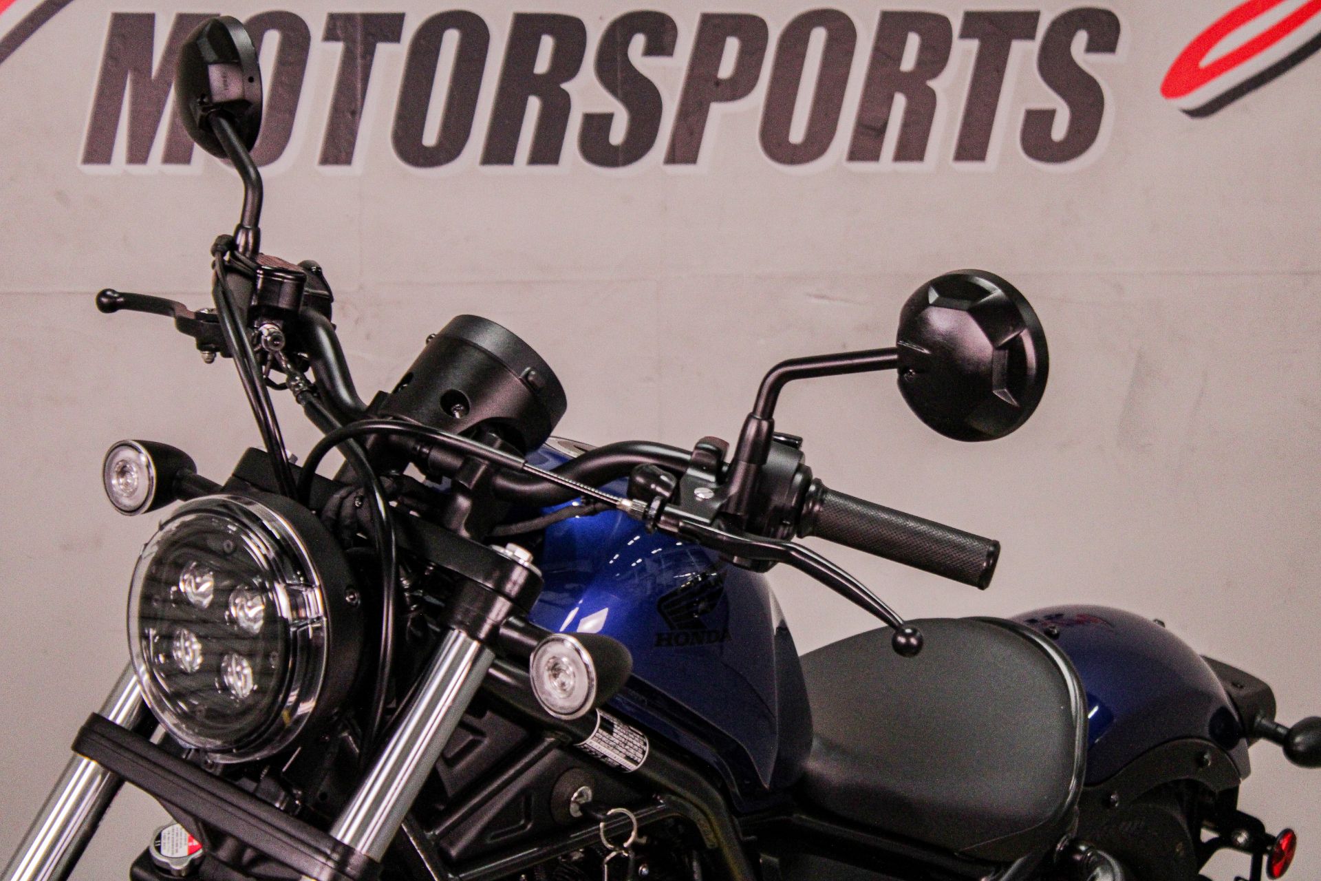 2022 Honda Rebel 300 in Sacramento, California - Photo 11