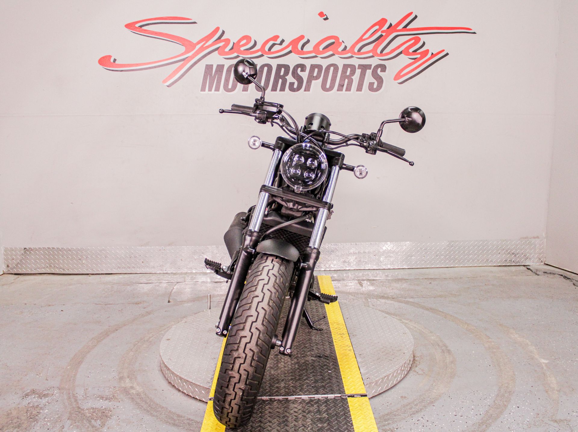 2022 Honda Rebel 300 in Sacramento, California - Photo 12