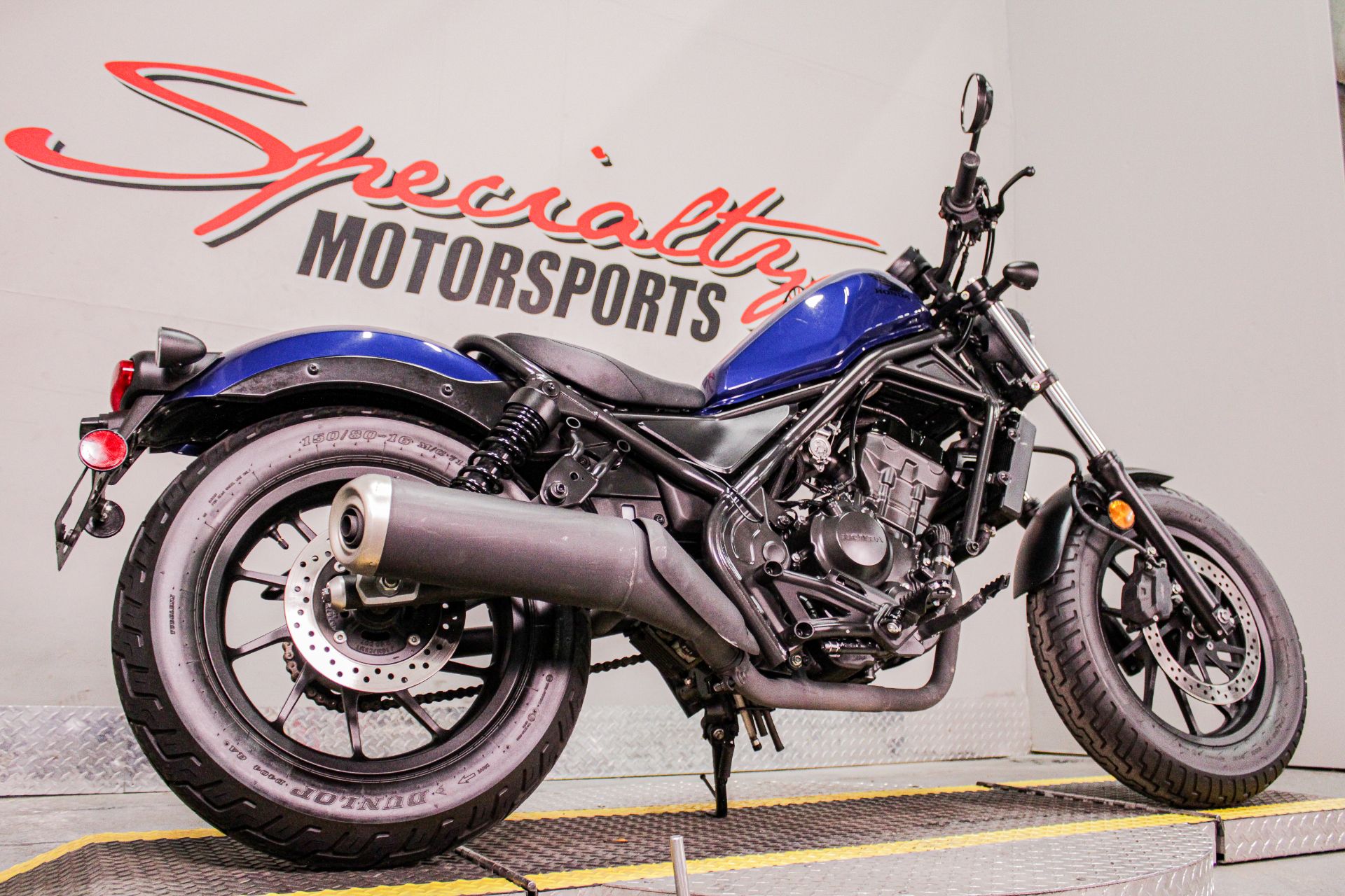 2022 Honda Rebel 300 in Sacramento, California - Photo 15