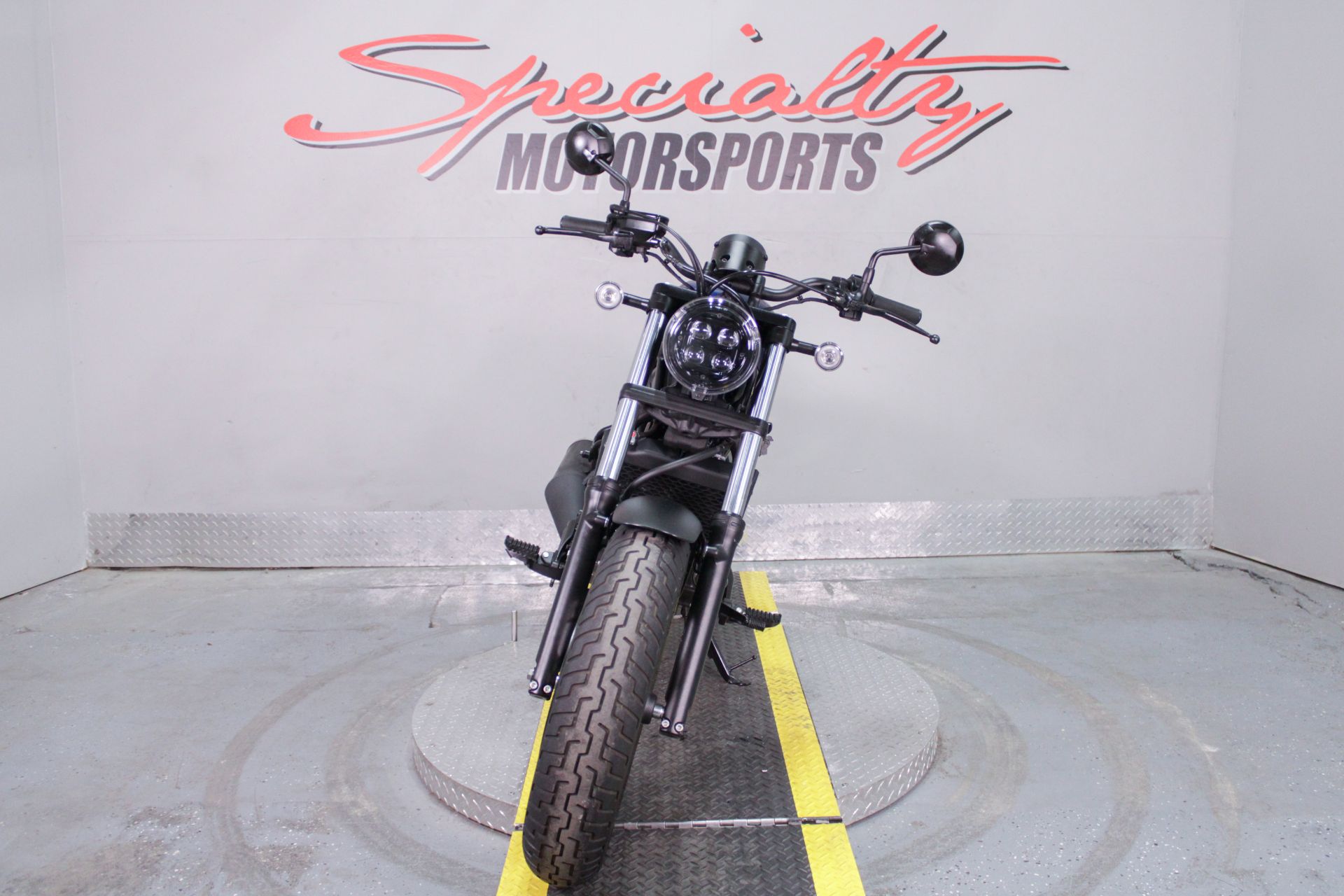 2022 Honda Rebel 300 in Sacramento, California - Photo 12