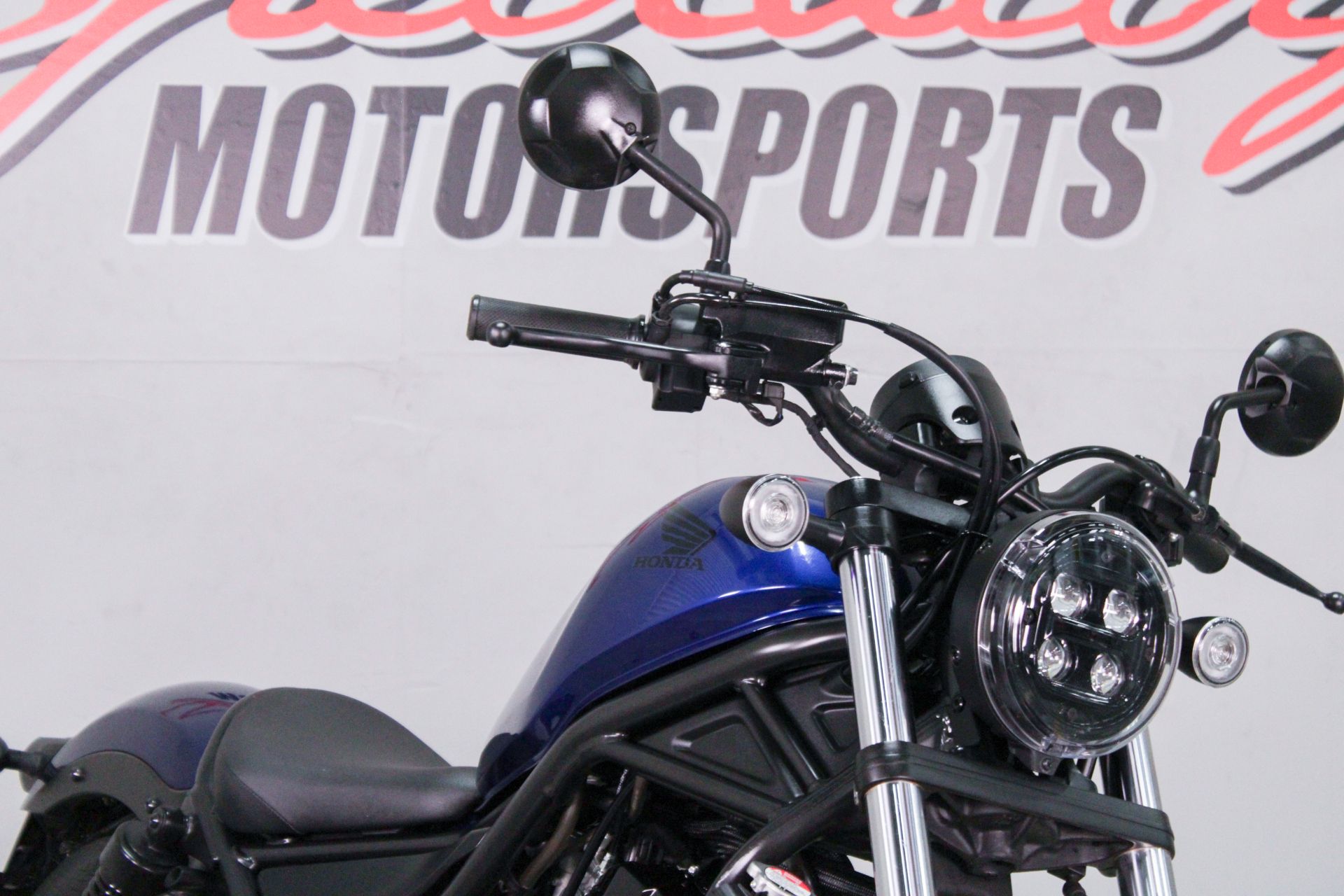 2022 Honda Rebel 300 in Sacramento, California - Photo 14