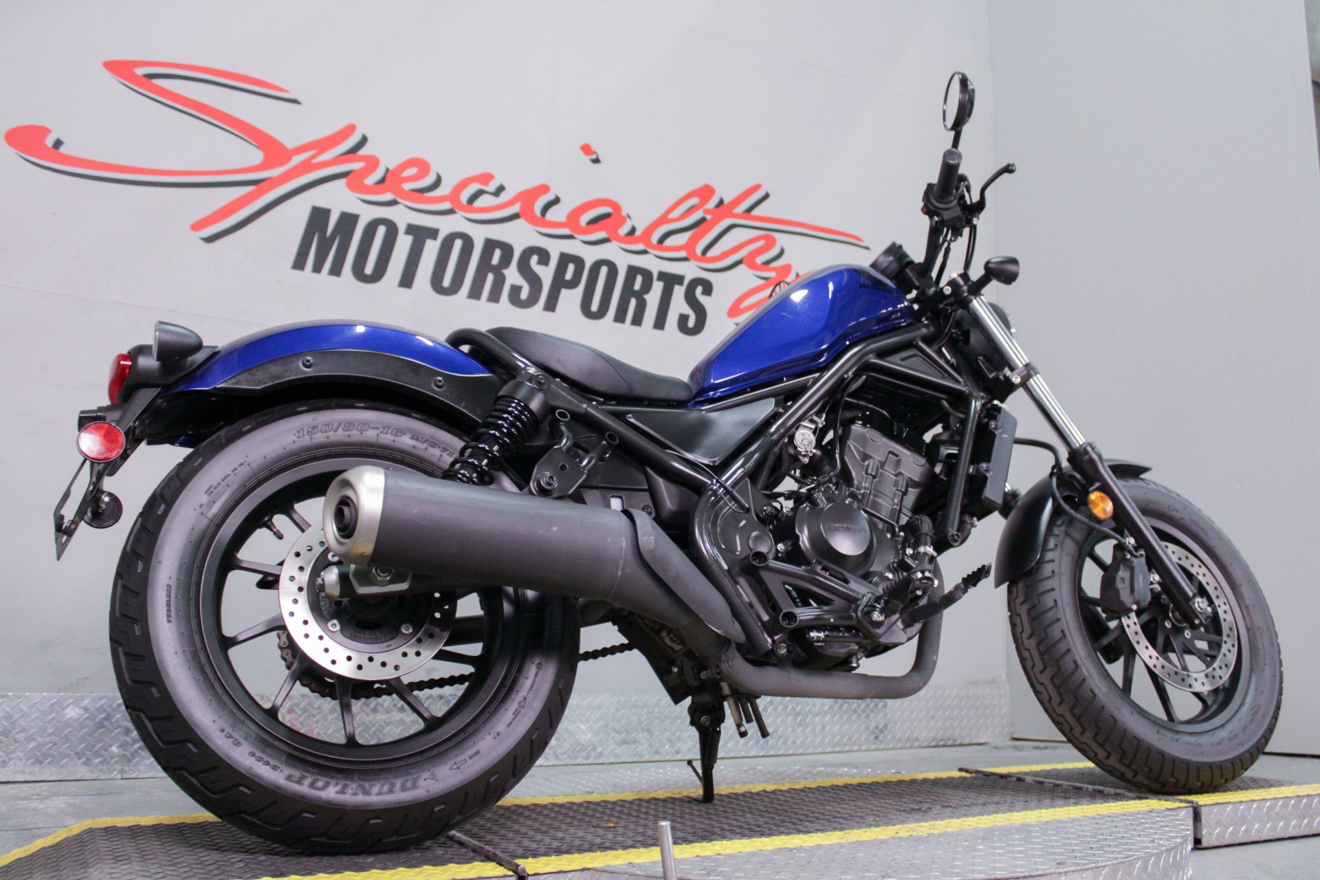 2022 Honda Rebel 300 in Sacramento, California - Photo 15