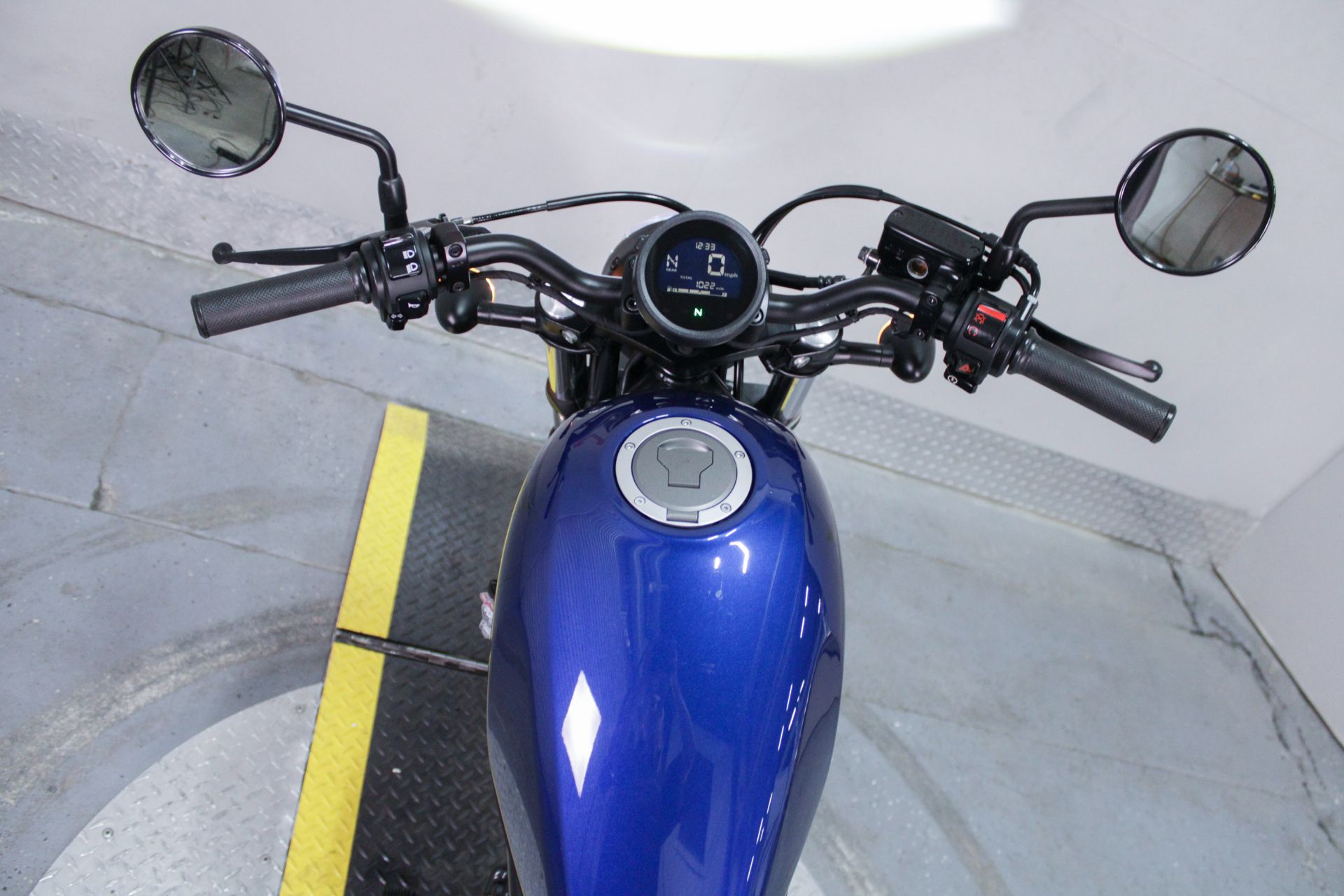 2022 Honda Rebel 300 in Sacramento, California - Photo 16