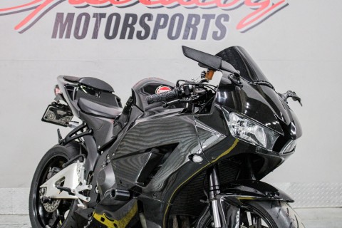 2016 Honda CBR600RR in Sacramento, California - Photo 14