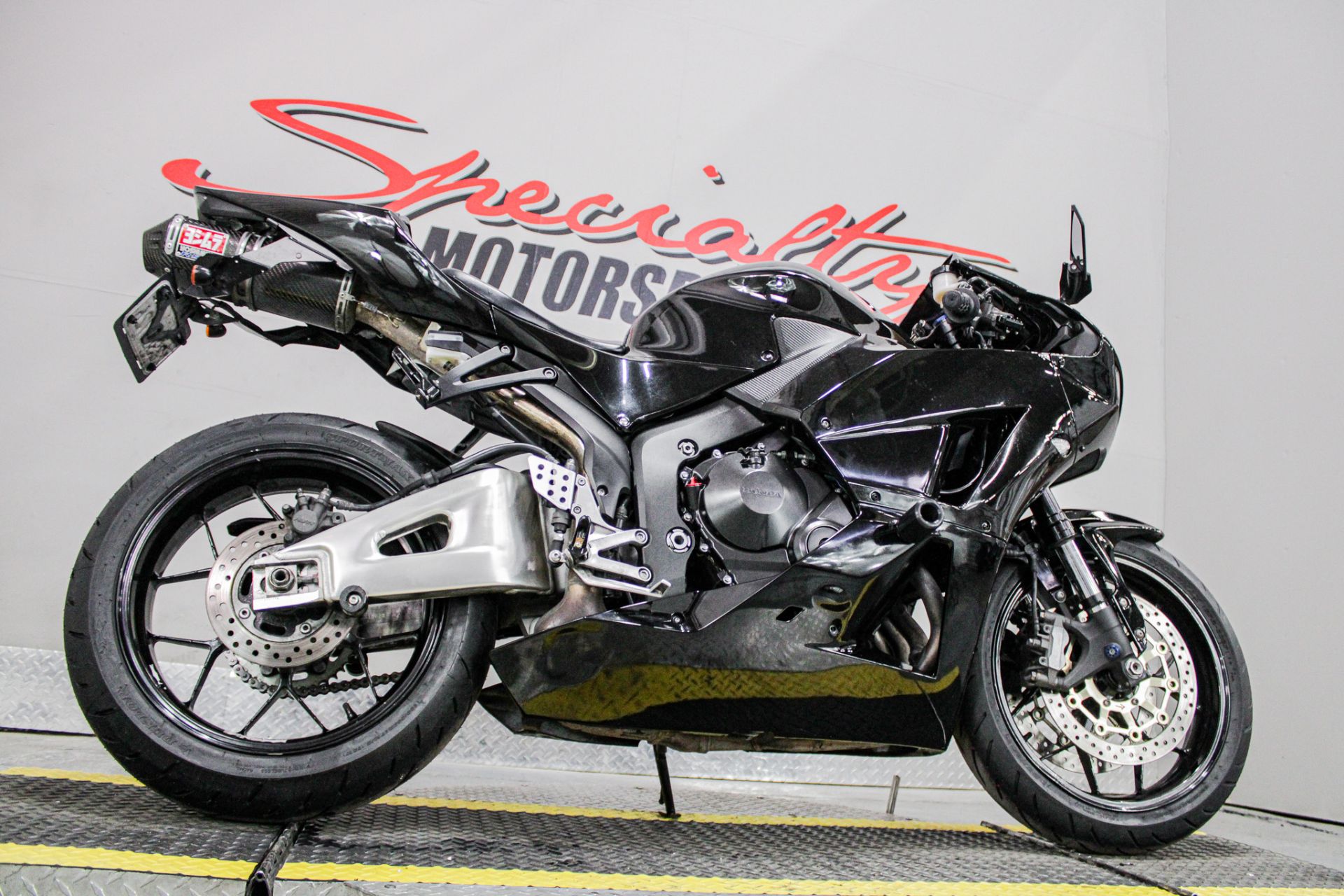 2016 Honda CBR600RR in Sacramento, California - Photo 15