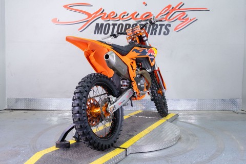 2024 KTM 450 SX-F in Sacramento, California - Photo 6