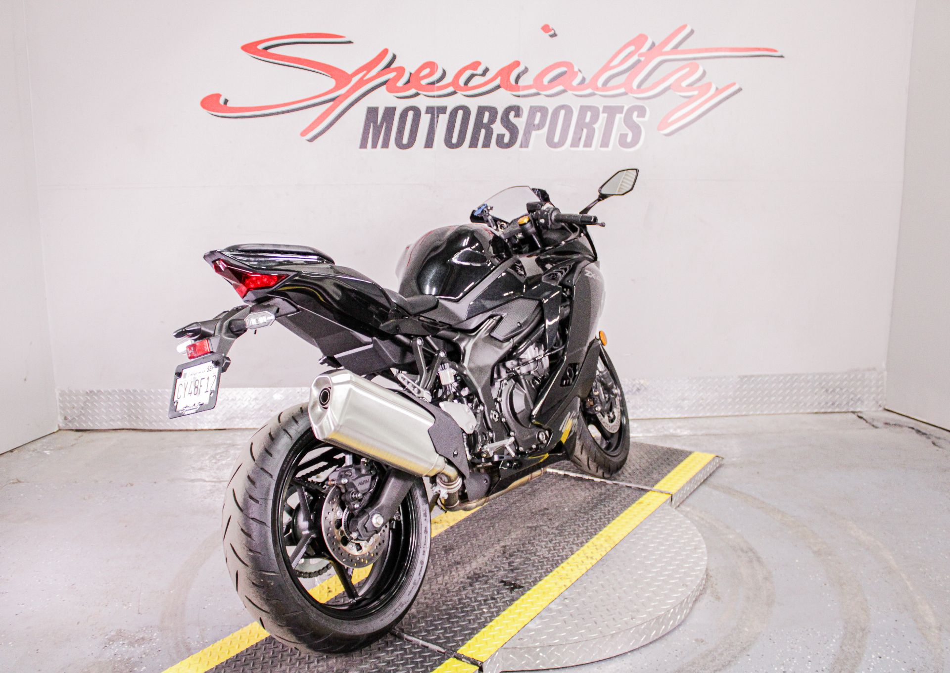 2025 Kawasaki Ninja ZX-4R ABS in Sacramento, California - Photo 5