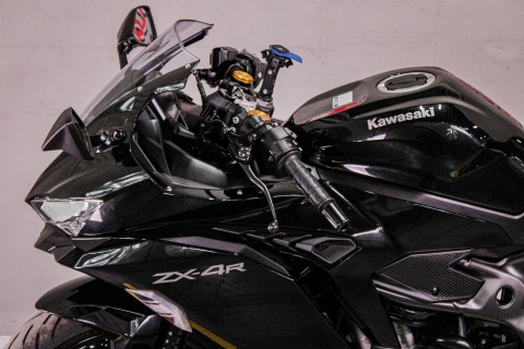 2025 Kawasaki Ninja ZX-4R ABS in Sacramento, California - Photo 9