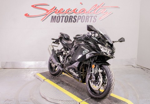 2025 Kawasaki Ninja ZX-4R ABS in Sacramento, California - Photo 13