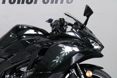 2025 - Kawasaki - Ninja ZX-4R ABS - Photo 2