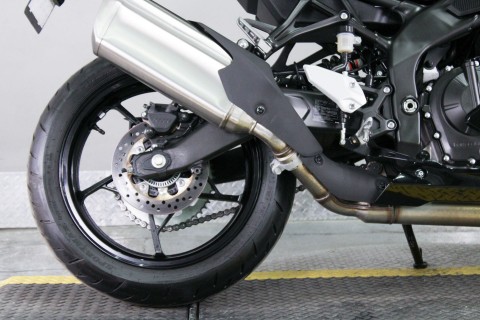2025 - Kawasaki - Ninja ZX-4R ABS - Photo 4