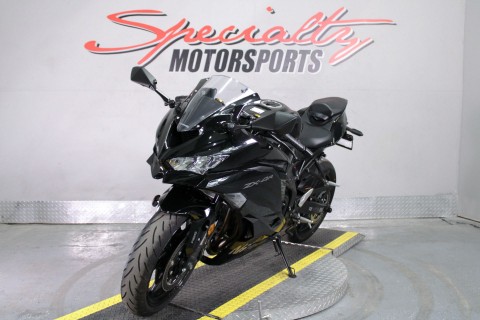 2025 - Kawasaki - Ninja ZX-4R ABS - Photo 10
