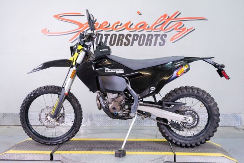 2022 Husqvarna FE 350s in Sacramento, California - Photo 4