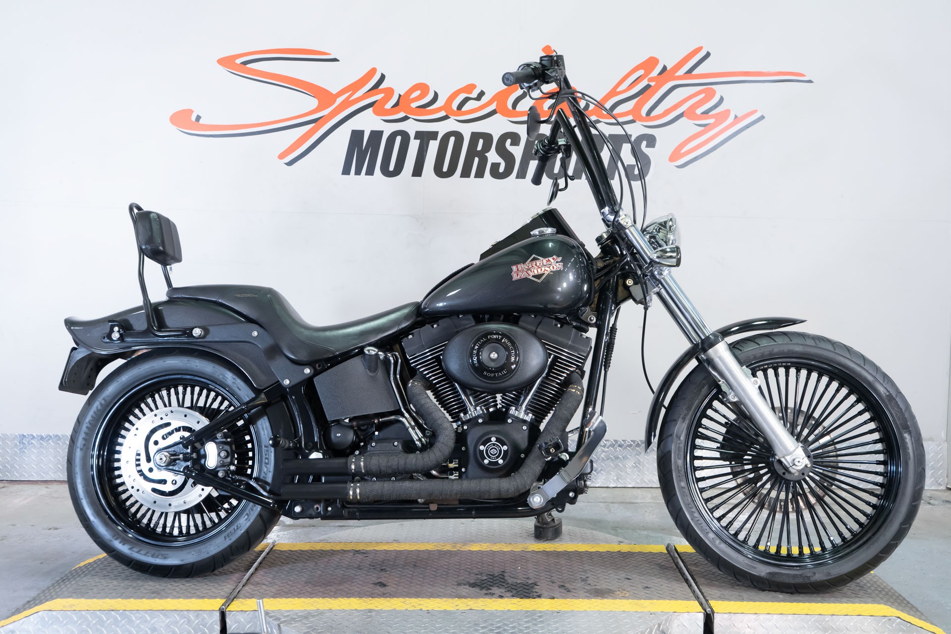 2005 Harley-Davidson FXSTB/FXSTBI Softail® Night Train®