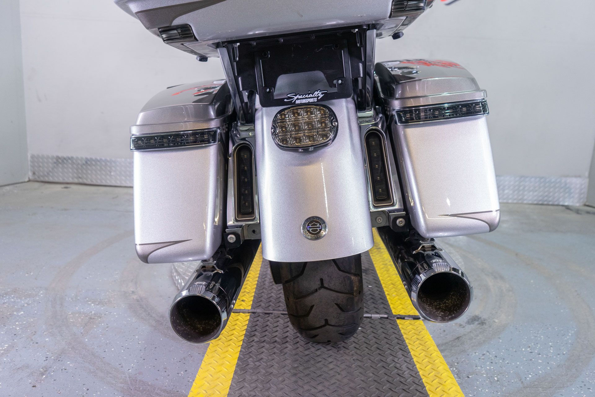 2017 Harley-Davidson CVO™ Limited in Sacramento, California - Photo 13