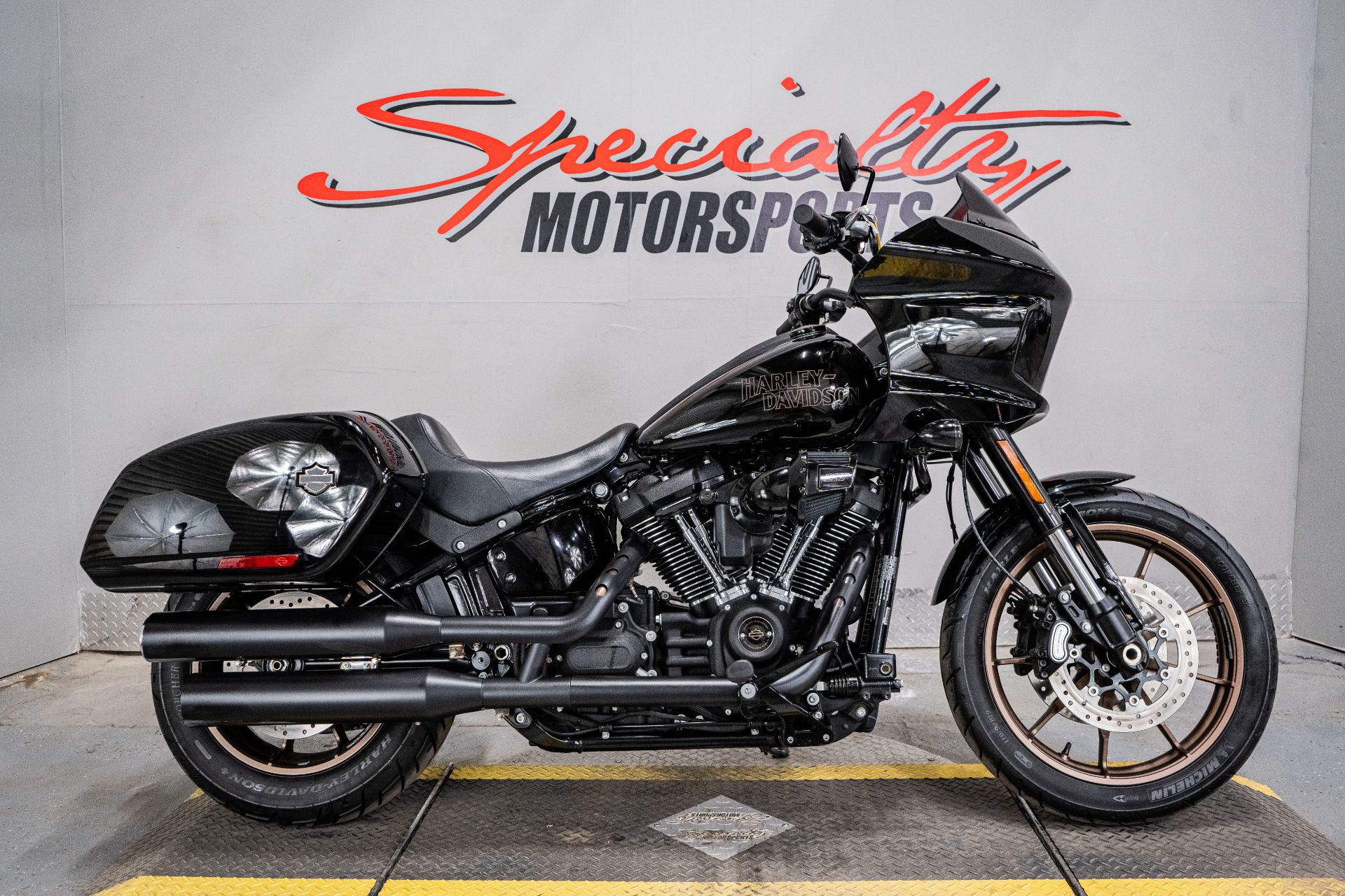 Harley-Davidson Softail トレーナー XL 黒 Low Rider® S - Reno Harley-Davidson
