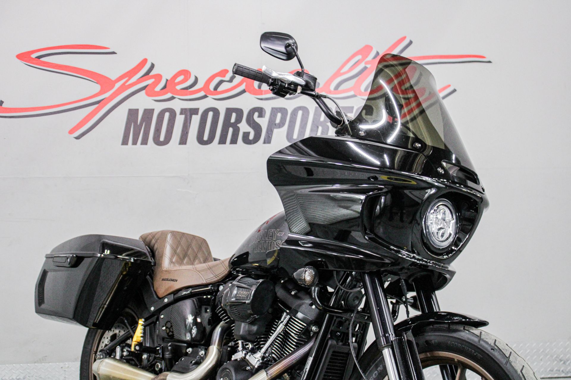 Front Right Zoomed In - Photo 14