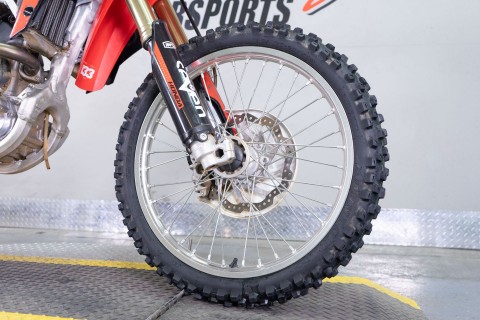 2015 Honda CRF®250R in Sacramento, California - Photo 7