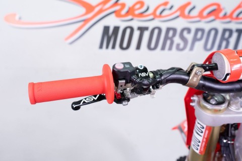 2015 Honda CRF®250R in Sacramento, California - Photo 14