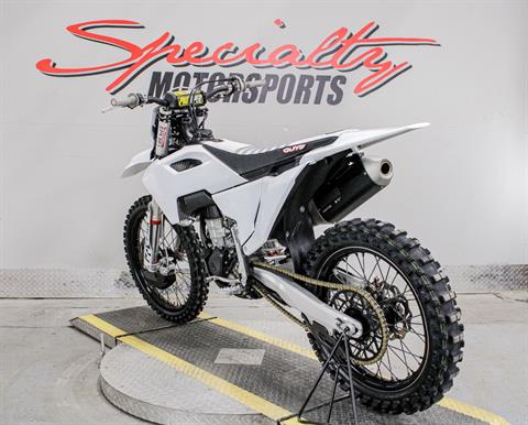 2022 Husqvarna FC 450 Rockstar Edition in Sacramento, California - Photo 3