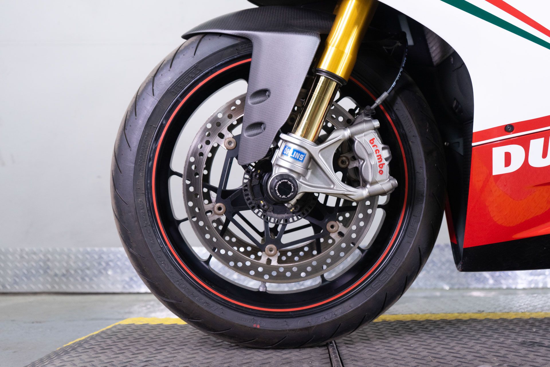 2012 Ducati 1199 Panigale S Tricolore in Sacramento, California - Photo 11