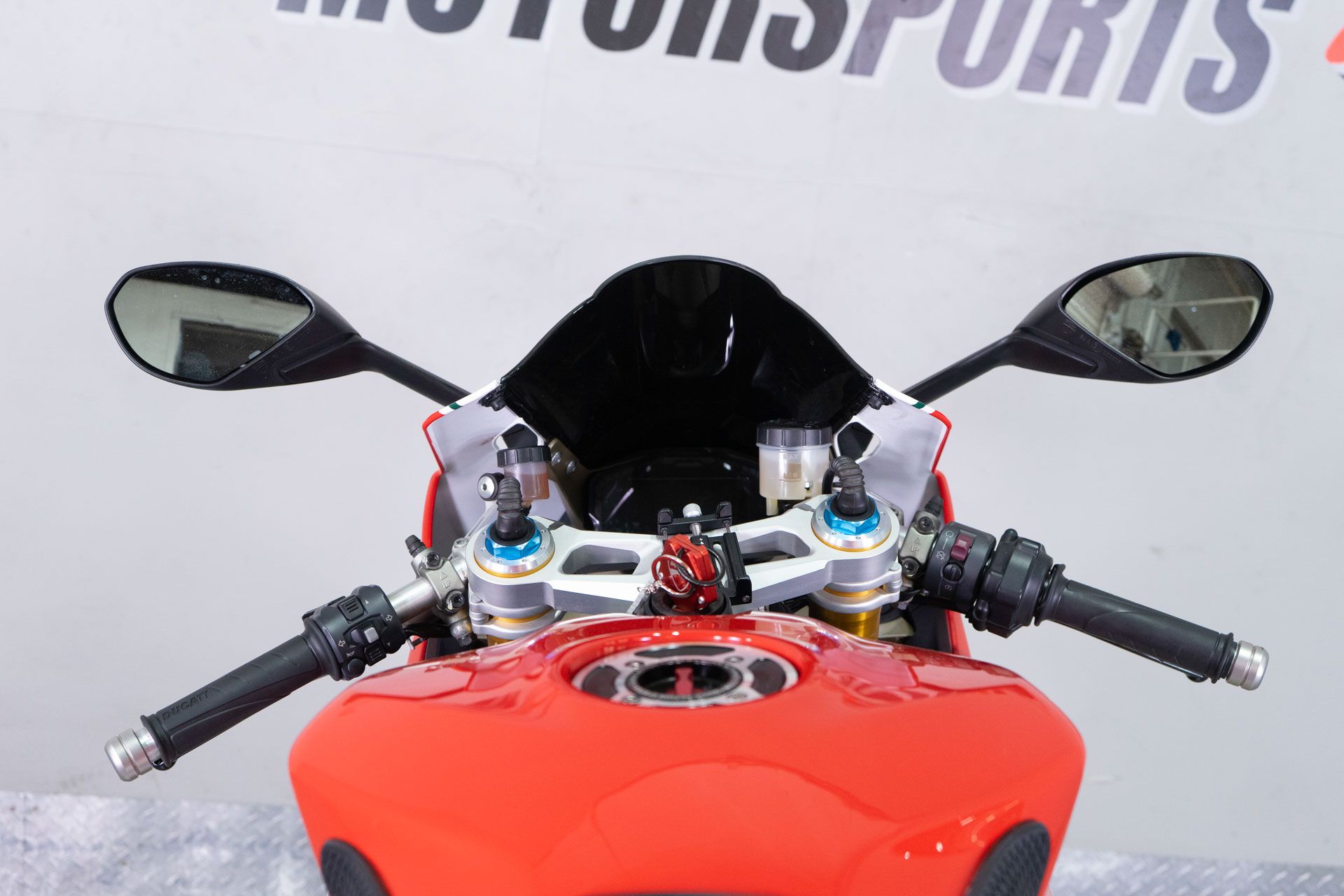 2012 Ducati 1199 Panigale S Tricolore in Sacramento, California - Photo 13